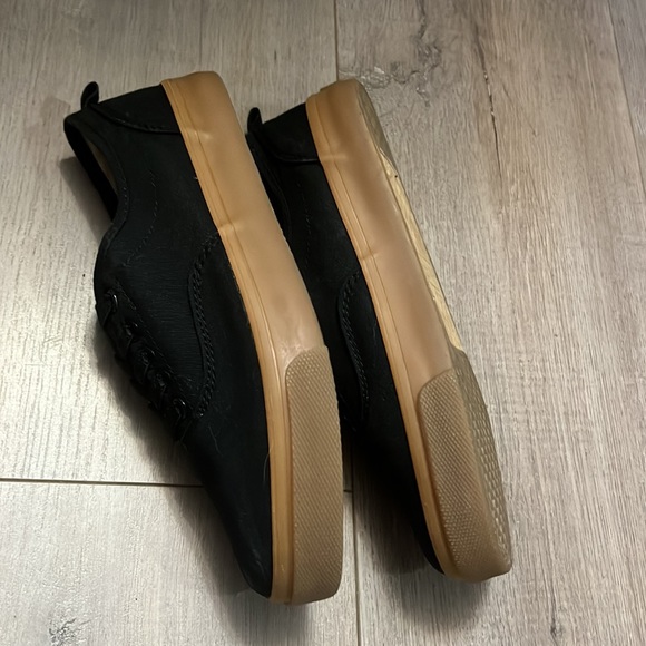 Old Navy black canvas runners - Picture 2 of 4